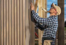 How To Choose The Right Materials for Your Siding Installation in 'Welsh, LA